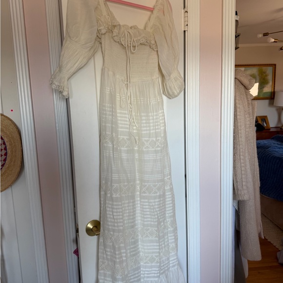 Doen Izabel Dress white maxi eyelet medium m - Picture 4 of 4